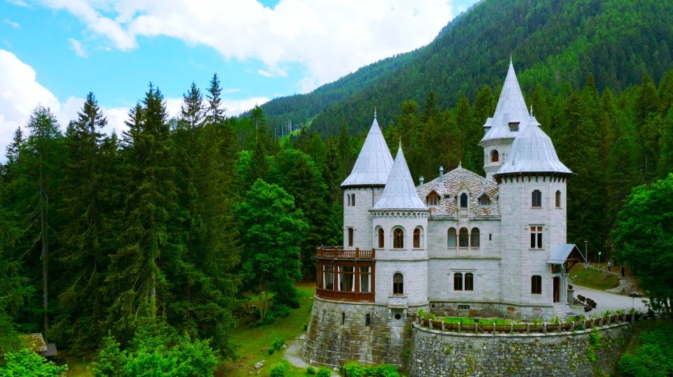 Castel Savoia, Italy